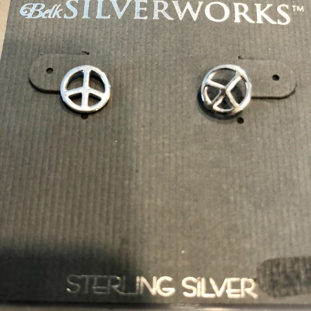 Belk Silverworks Sterling Silver Post Earrings- peace sign .925 New NWT